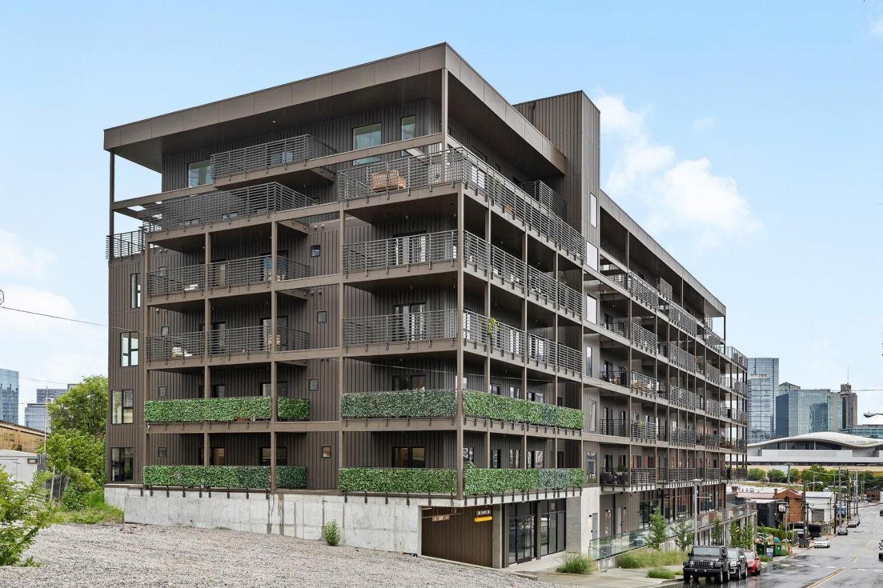 Апартаменты Skyline View, Pool, Gym, Balcony'S, Walk To Bway! Нэшвилл Экстерьер фото